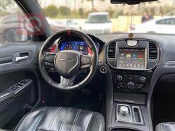 كرايسلر 300